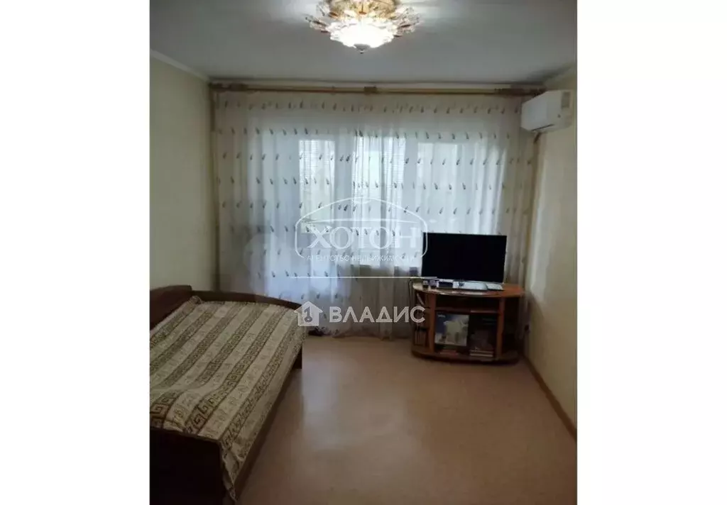 1-комнатная квартира: Элиста, улица Ю. Клыкова, 12А (31 м) - Фото 1