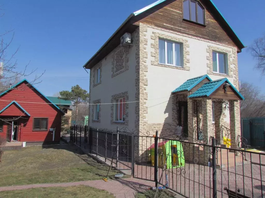 Дом в Новосибирская область, Новосибирск Проектная ул., 22/3 (200 м) - Фото 1