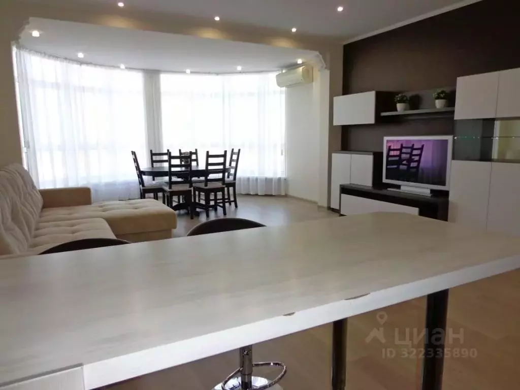 3-к кв. Омская область, Омск ул. 10 лет Октября, 43 (135.0 м) - Фото 2