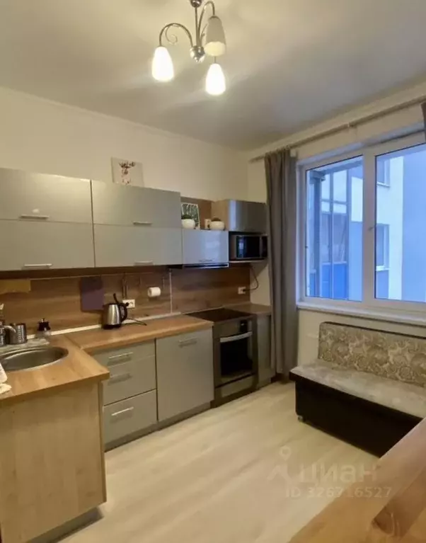 3-к кв. Санкт-Петербург ул. Плесецкая, 10 (71.3 м) - Фото 1