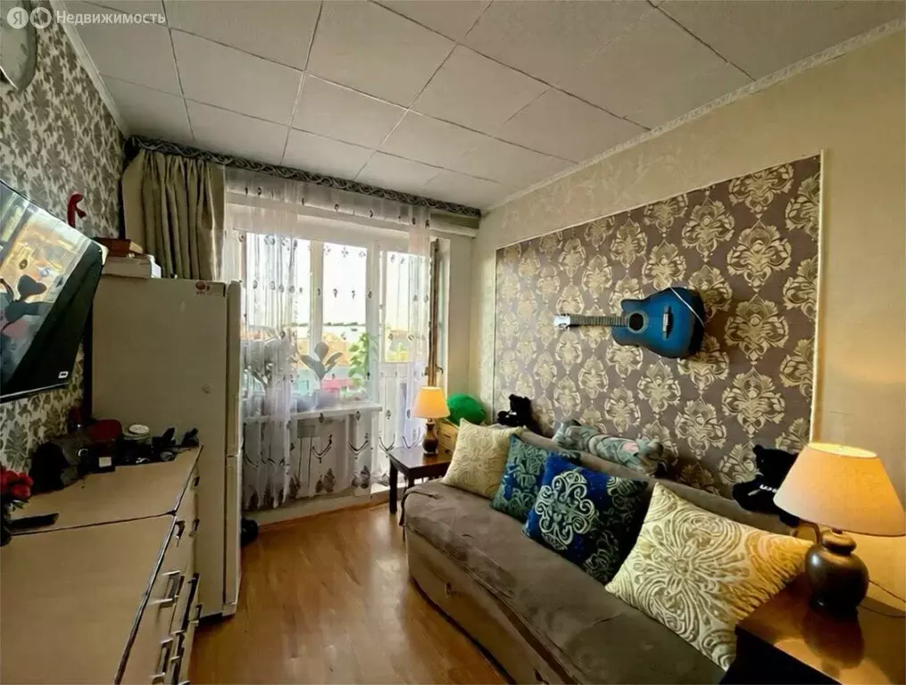 2-комнатная квартира: Майский, Заводская улица, 33 (44 м) - Фото 1