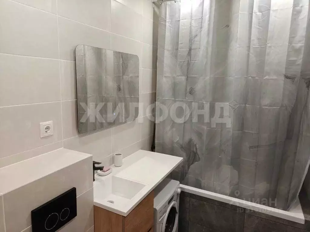 Студия Новосибирская область, Новосибирск Затулинский жилмассив, ул. ... - Фото 0