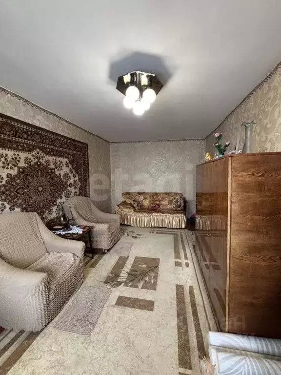 1-к кв. Нижегородская область, Выкса ул. Лизы Чайкиной, 16 (32.8 м) - Фото 1