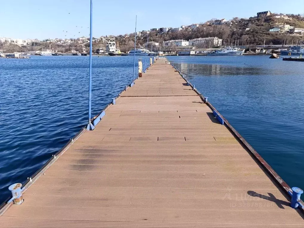 Участок в Севастополь ул. Портовая, 11 (27.0 сот.) - Фото 1