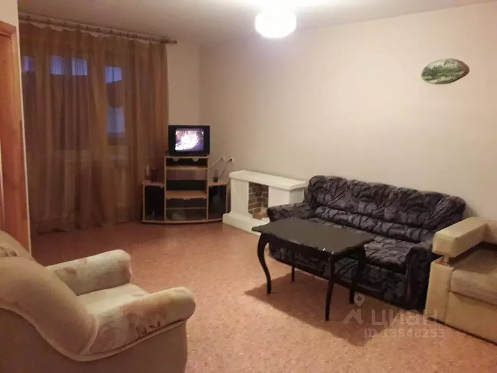 1-к кв. Свердловская область, Талица Песчаная ул., 18 (37.0 м) - Фото 1