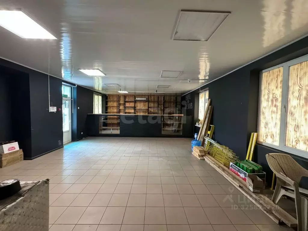 Торговая площадь в Севастополь ул. Вакуленчука, 26 (83 м) - Фото 1