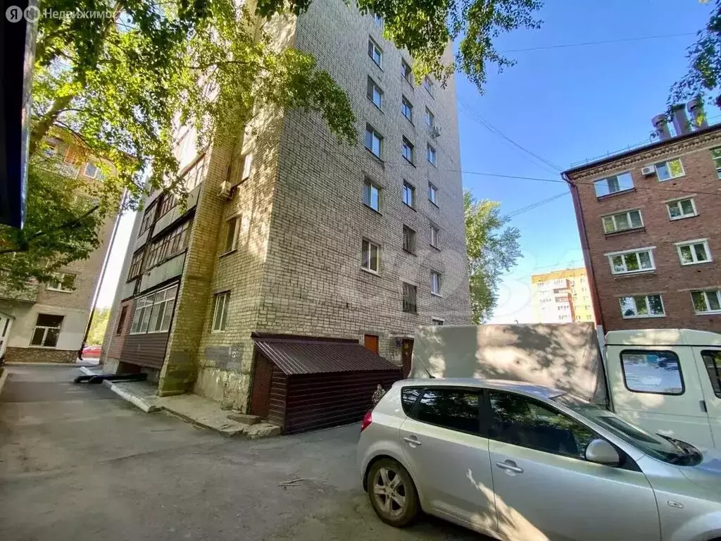 3-комнатная квартира: Тюмень, Харьковская улица, 54А (52 м) - Фото 0