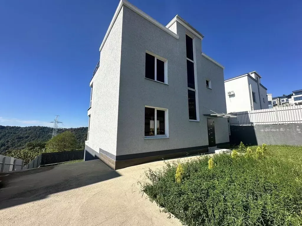 Дом в Краснодарский край, Сочи городской округ, с. Высокое ул. ... - Фото 1