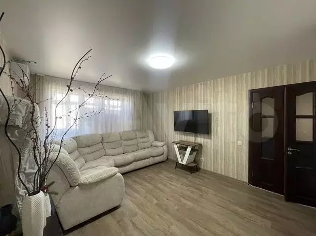 2-к. квартира, 47 м, 9/10 эт. - Фото 0
