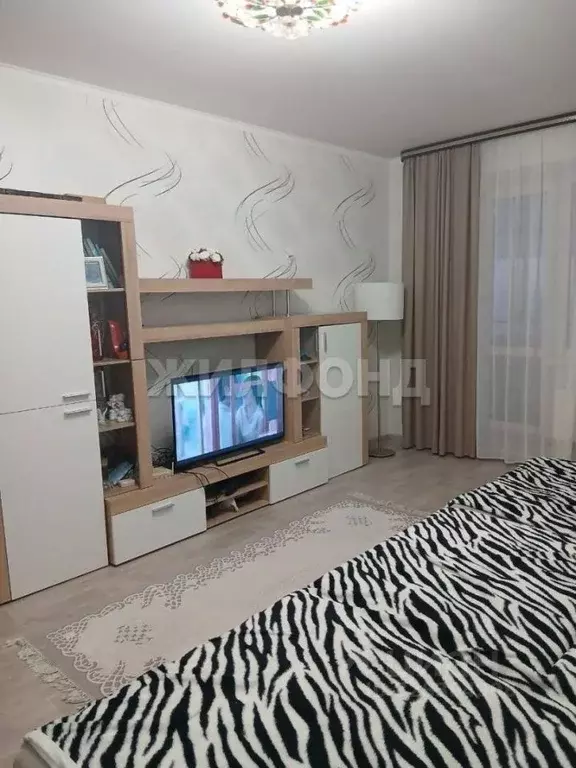 3-к кв. Томская область, Томск ул. Мичурина, 11 (77.0 м) - Фото 1