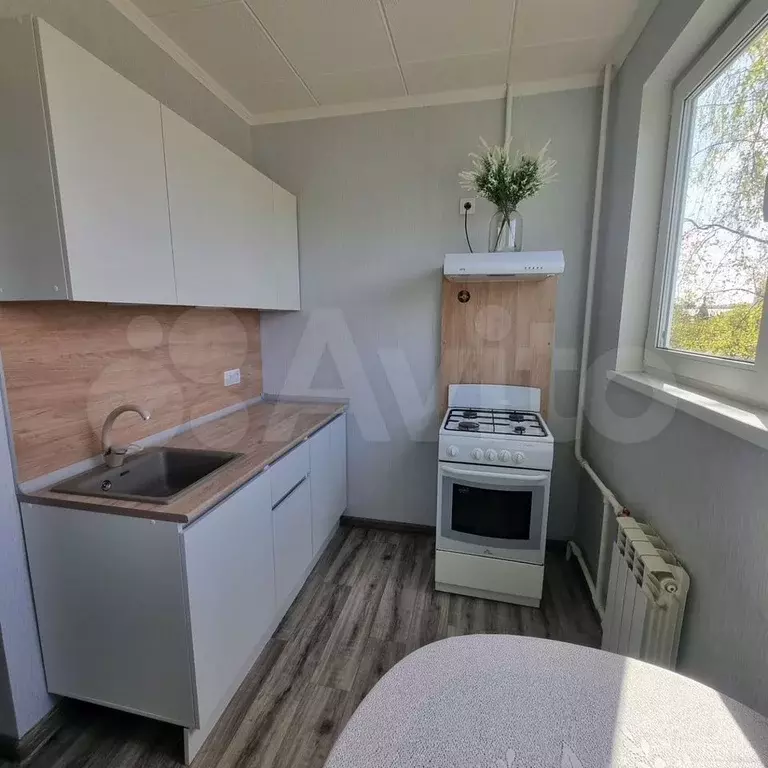 2-к. квартира, 46 м, 3/9 эт. - Фото 0