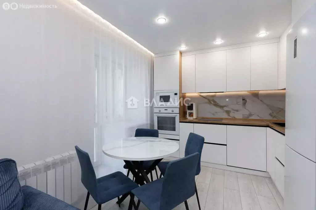 2-комнатная квартира: Благовещенск, Артиллерийская улица, 102 (53.1 м) - Фото 0