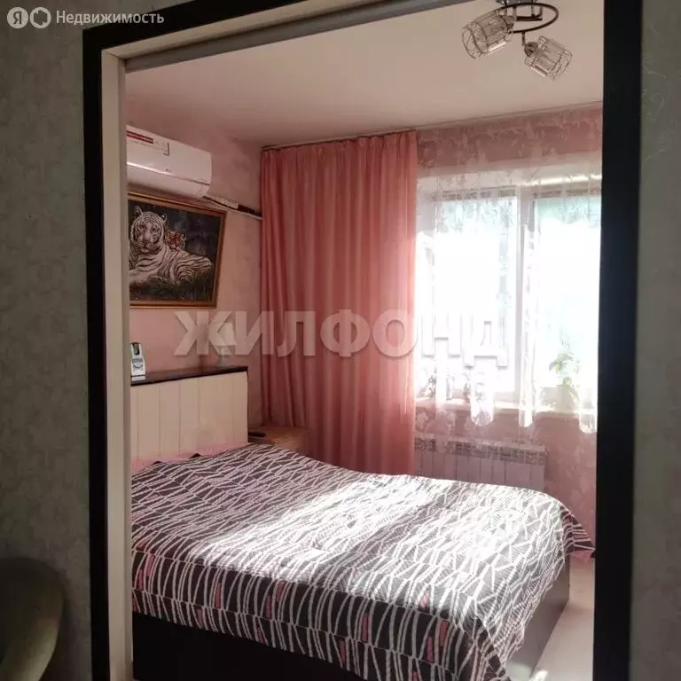 2-комнатная квартира: Новосибирск, улица Виталия Потылицына, 11 (58 м) - Фото 1