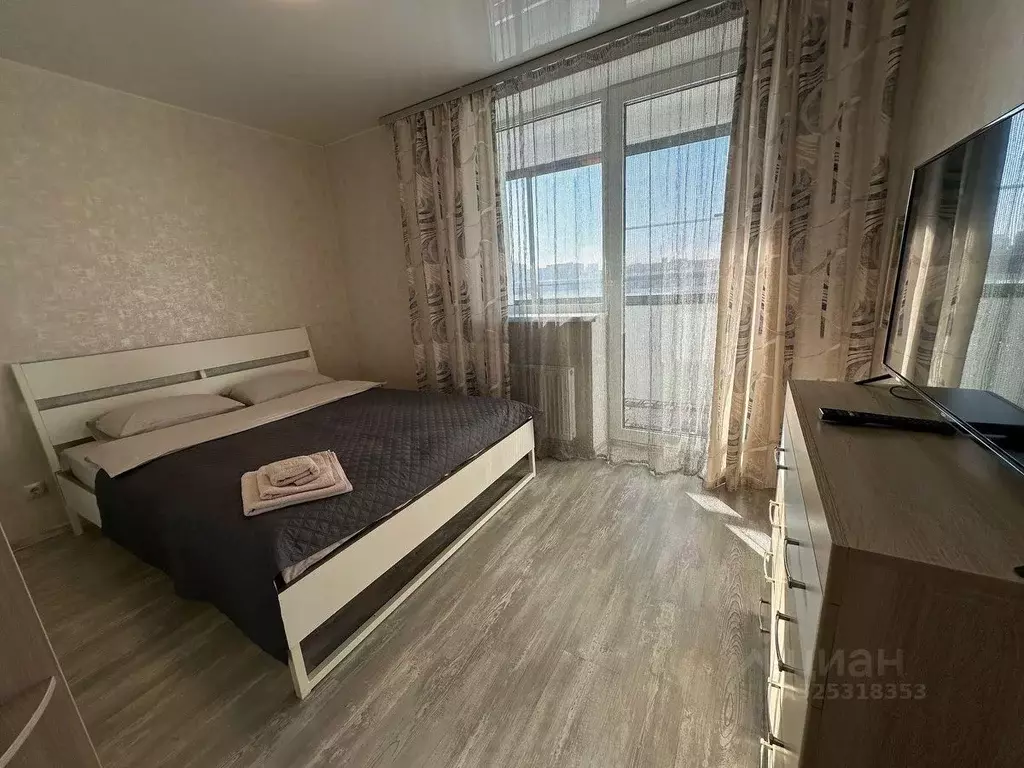 Комната Тюменская область, Тюмень ул. 50 лет Октября, 57Ак1 (45.0 м) - Фото 1