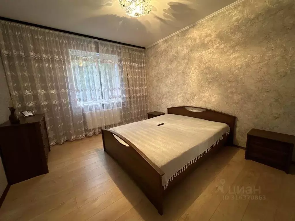 Дом в Краснодарский край, Динской район, Новотитаровская ст-ца ... - Фото 2