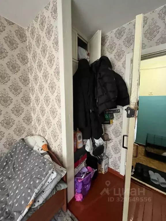 Комната Свердловская область, Екатеринбург ул. Черняховского, 31 (12.1 ... - Фото 1