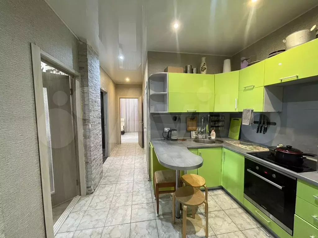 3-к. квартира, 70 м, 3/3 эт. - Фото 1