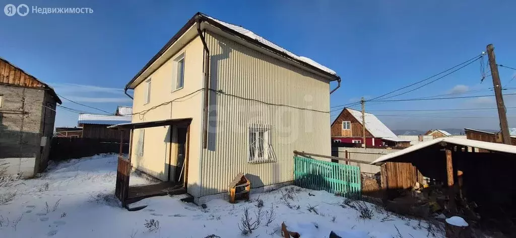 Дом в Улан-Удэ, Синегорская улица (180 м) - Фото 1