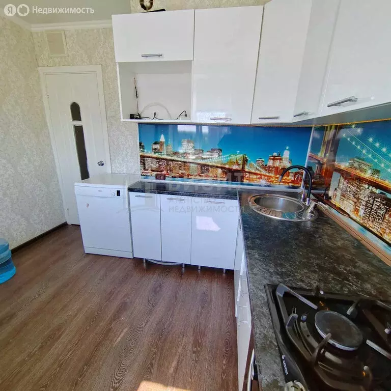 2-комнатная квартира: Нижнекамск, Студенческая улица, 16 (51.9 м) - Фото 1