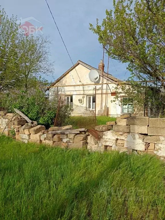 Дом в Крым, Раздольненский район, Березовское с/пос, с. Березовка ул. ... - Фото 0