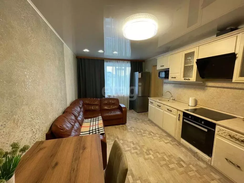 3-к кв. Камчатский край, Петропавловск-Камчатский просп. Рыбаков, 2 ... - Фото 1