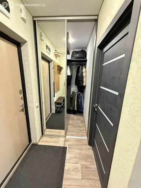 1-комнатная квартира: Тюмень, улица Виктора Тимофеева, 9 (36 м) - Фото 1