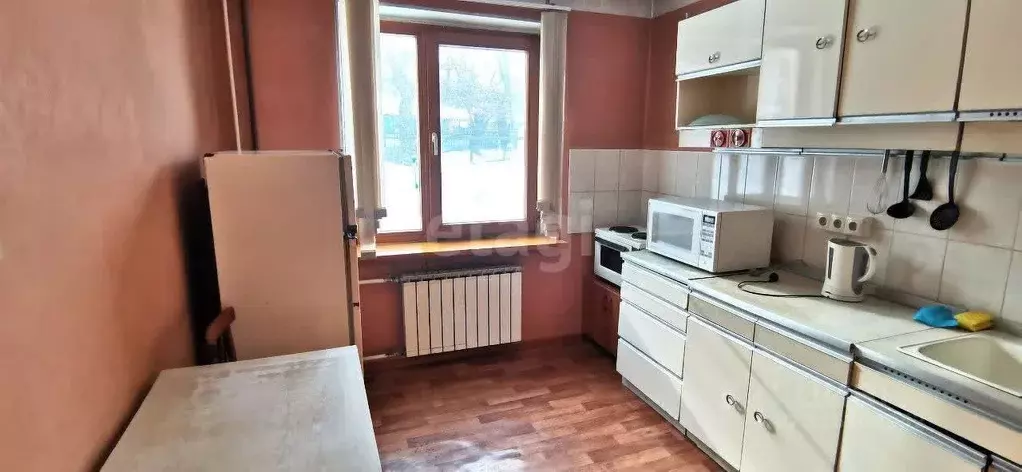 1-к кв. Кемеровская область, Кемерово Октябрьский просп., 61 (33.7 м) - Фото 0