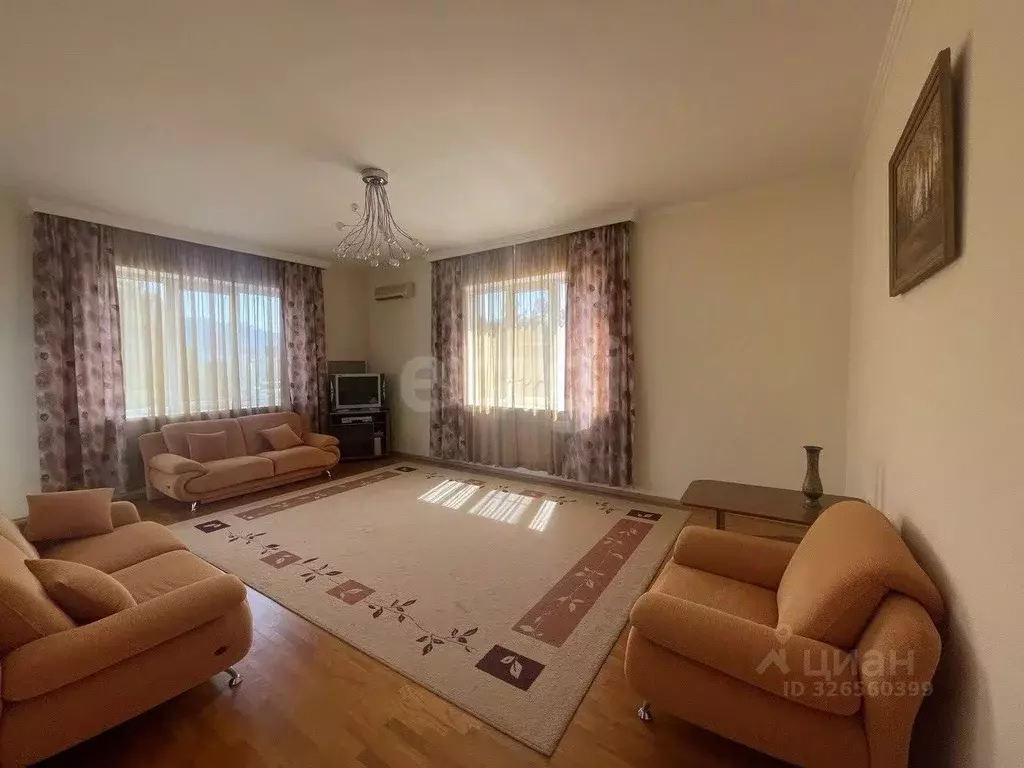 3-к кв. Краснодарский край, Геленджик Севастопольская ул., 11 (97.4 м) - Фото 2