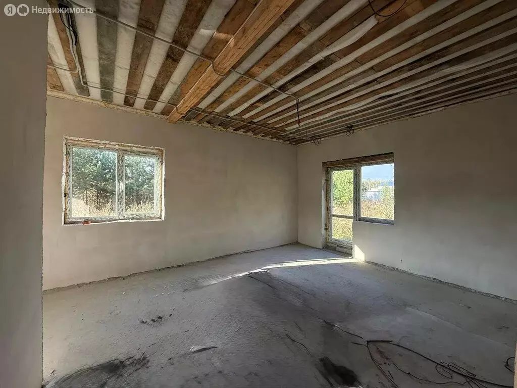 Дом в Свердловская область, Полевской муниципальный округ, посёлок ... - Фото 2