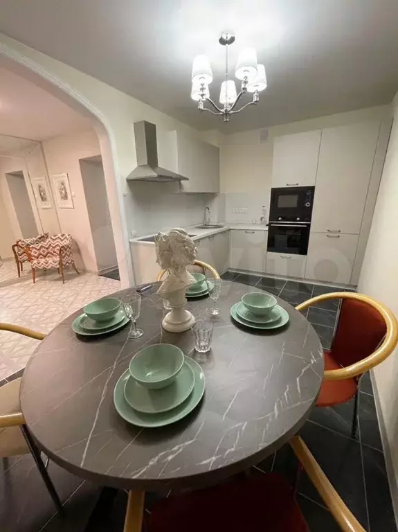 3-к. квартира, 90 м, 7/16 эт. - Фото 0