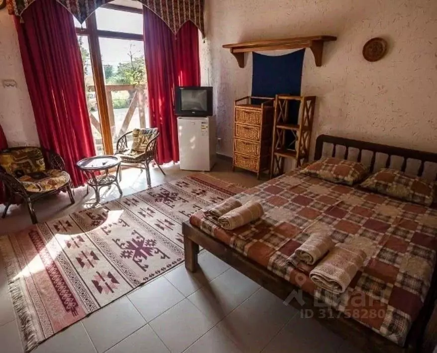 Комната Крым, Судак ул. Ешиль-Ада, 2 (25.0 м) - Фото 0