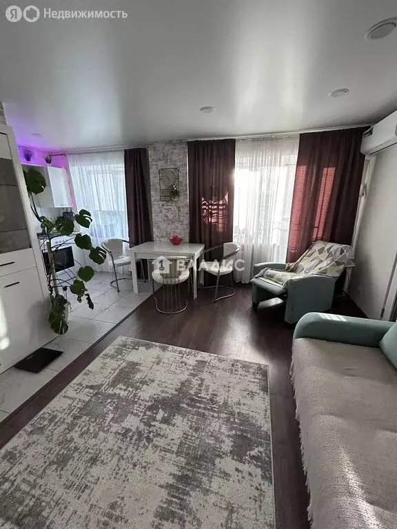 2-комнатная квартира: Казань, улица Короленко, 73 (45 м) - Фото 2