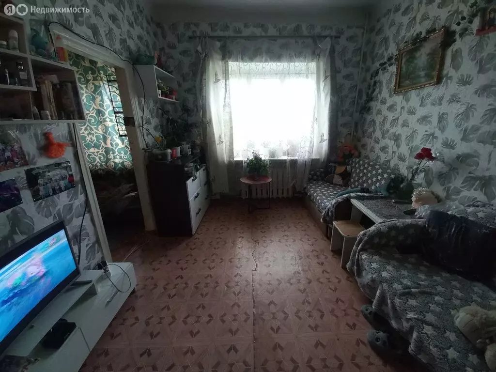 3-комнатная квартира: Волжск, улица Кузьмина, 25 (40 м) - Фото 1