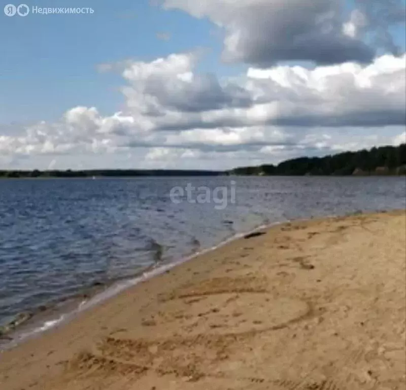 Участок в Ярославская область, Мышкинский муниципальный округ, деревня ... - Фото 0