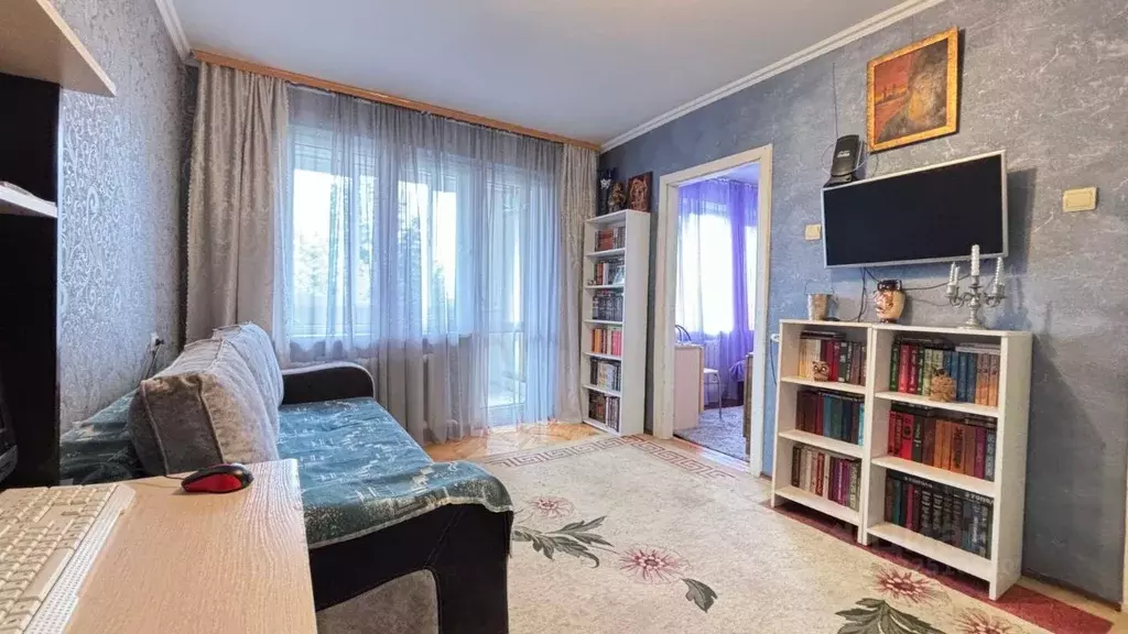 3-к кв. Кабардино-Балкария, Нальчик ул. Ватутина (50.0 м) - Фото 1