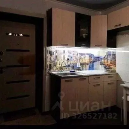Комната Калужская область, Калуга ул. Калинина, 15 (18.0 м) - Фото 1