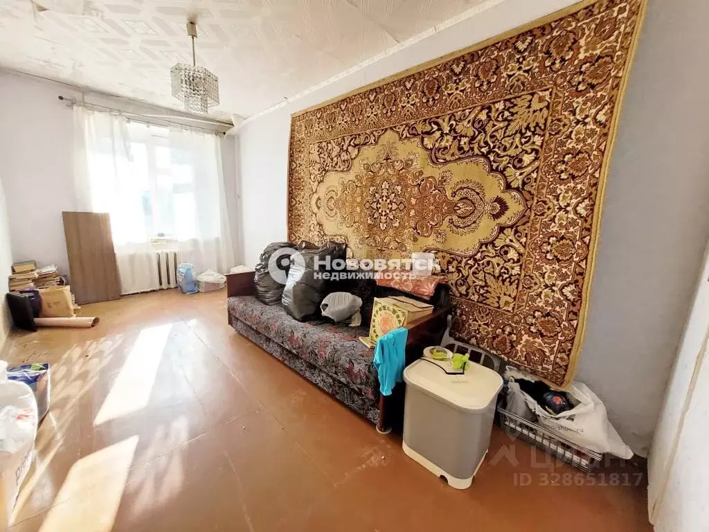 3-к кв. Кировская область, Киров ул. Опарина, 8 (57.3 м) - Фото 1