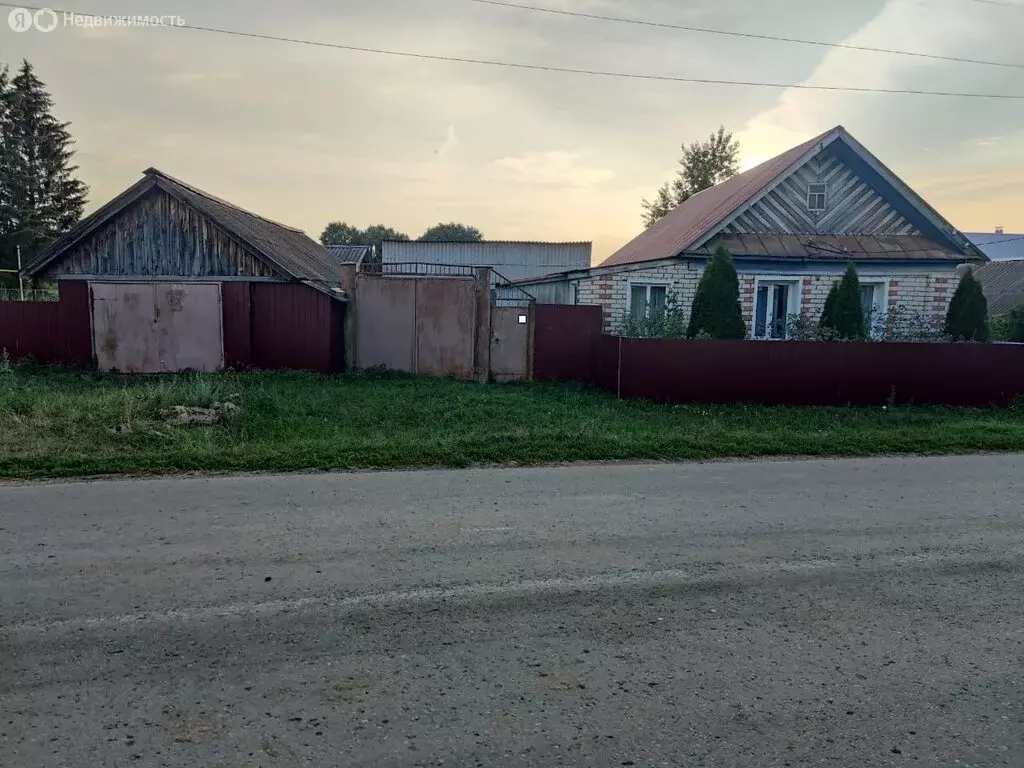 Дом в Яныши, Центральная улица (76.9 м) - Фото 1