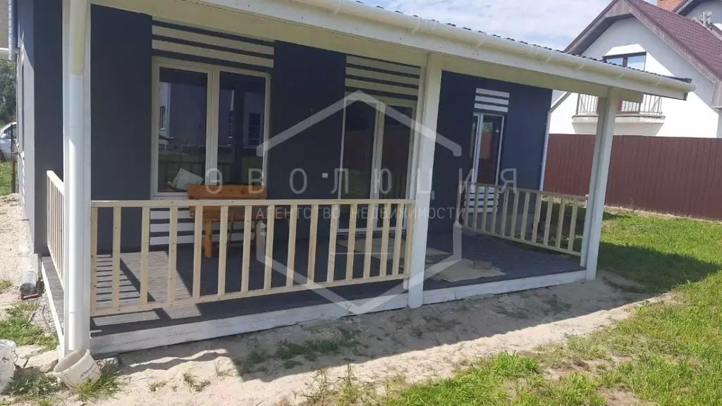 Дом в Калининградская область, Гурьевский муниципальный округ, пос. ... - Фото 2