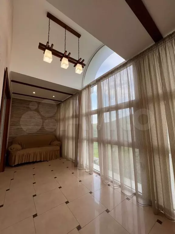 5-к. квартира, 180 м, 6/7 эт. - Фото 1