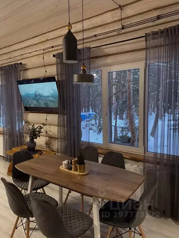 Дом в Кабардино-Балкария, Эльбрусский район, с. Эльбрус ул. ... - Фото 1