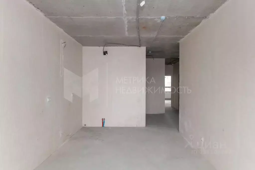 2-к кв. Тюменская область, Тюмень ул. Братьев Бондаревых, 5 (72.9 м) - Фото 1