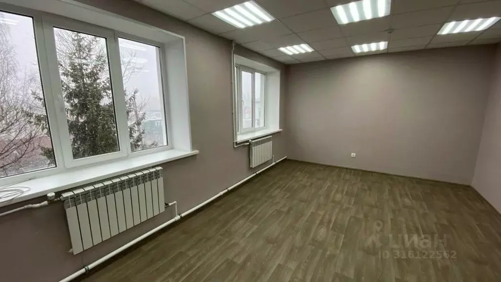 Офис в Новгородская область, Великий Новгород Рабочая ул. (20 м) - Фото 1