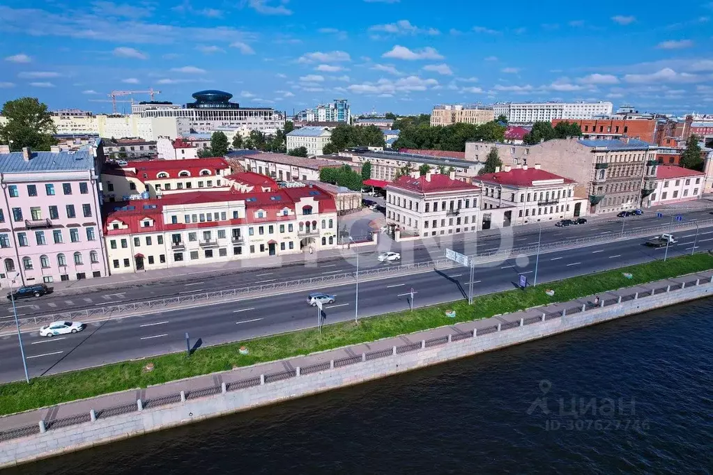 Коттедж в Санкт-Петербург Синопская наб., 68 (1713 м) - Фото 0