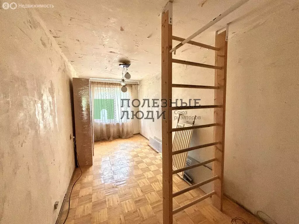 3-комнатная квартира: Ижевск, улица имени Татьяны Барамзиной, 16 (58.1 ... - Фото 1