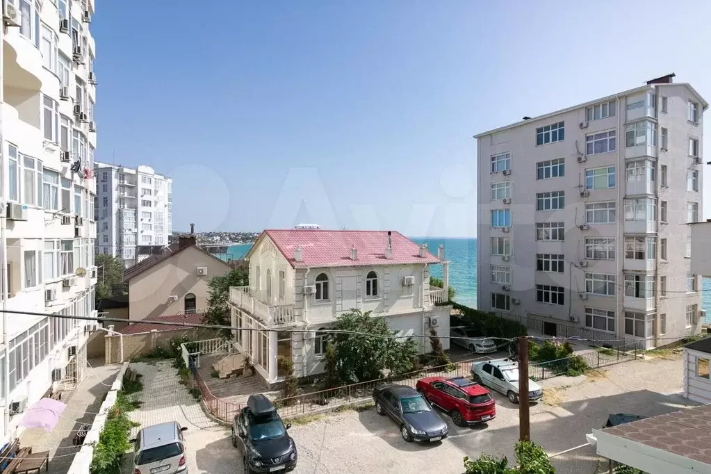 Дом 180 м на участке 4 сот. - Фото 0