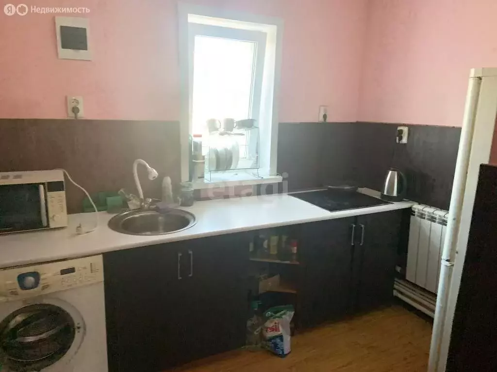4-комнатная квартира: Валуйки, улица Пушкина, 39 (75 м) - Фото 1