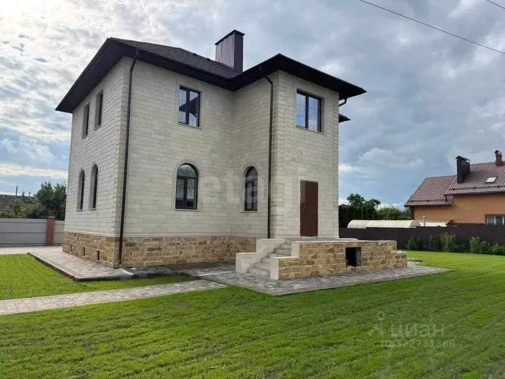 Дом в Брянская область, Брянск пос. Городище, ул. Созидания (247 м) - Фото 1