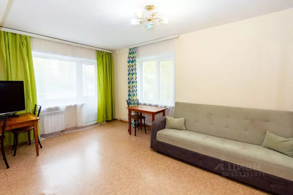 1-к кв. Иркутская область, Иркутск ул. Розы Люксембург, 231 (31.0 м) - Фото 1