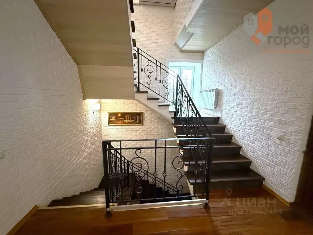 Дом в Московская область, Одинцовский городской округ, МКЗ-1 тер. 111 ... - Фото 1